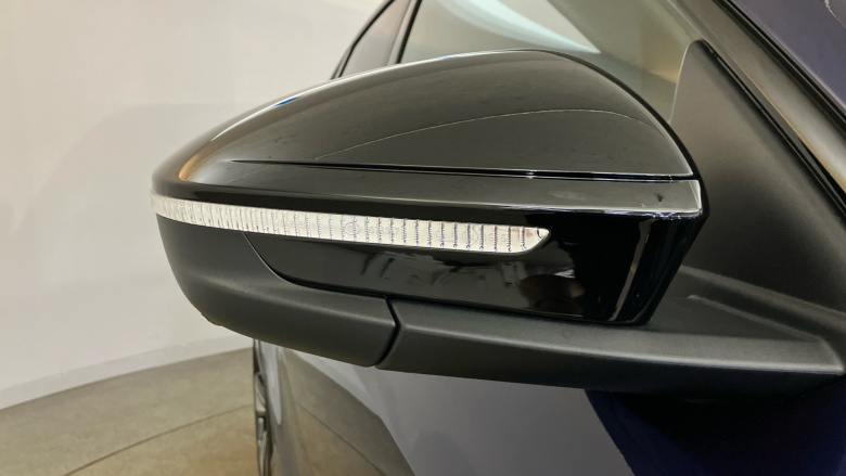 Audi Q5 2.0 TDI Quattro Launch Edition 5dr S Tronic Diesel Estate